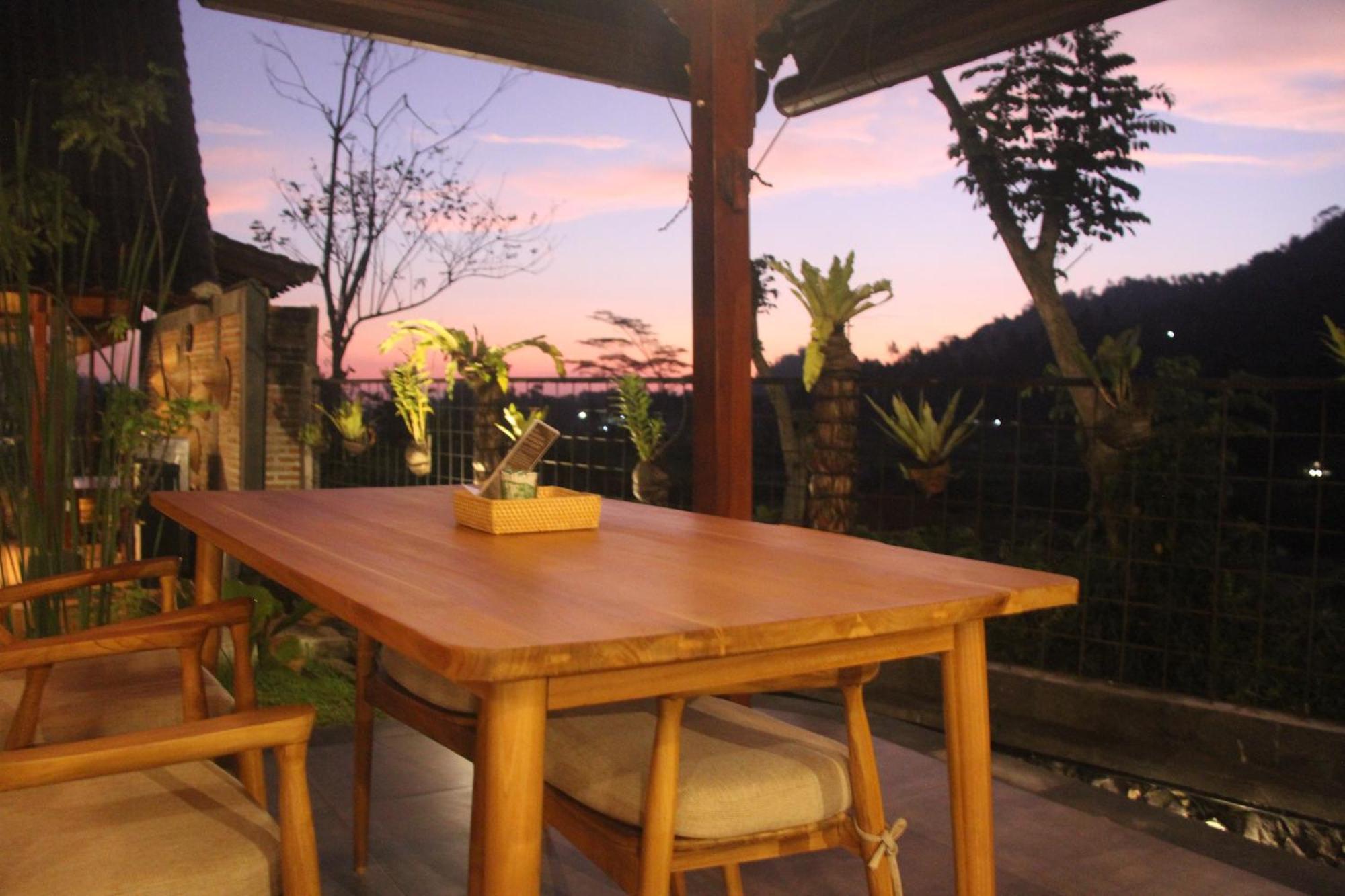 Anandinii River Lodge By Agata Sidemen  Luaran gambar